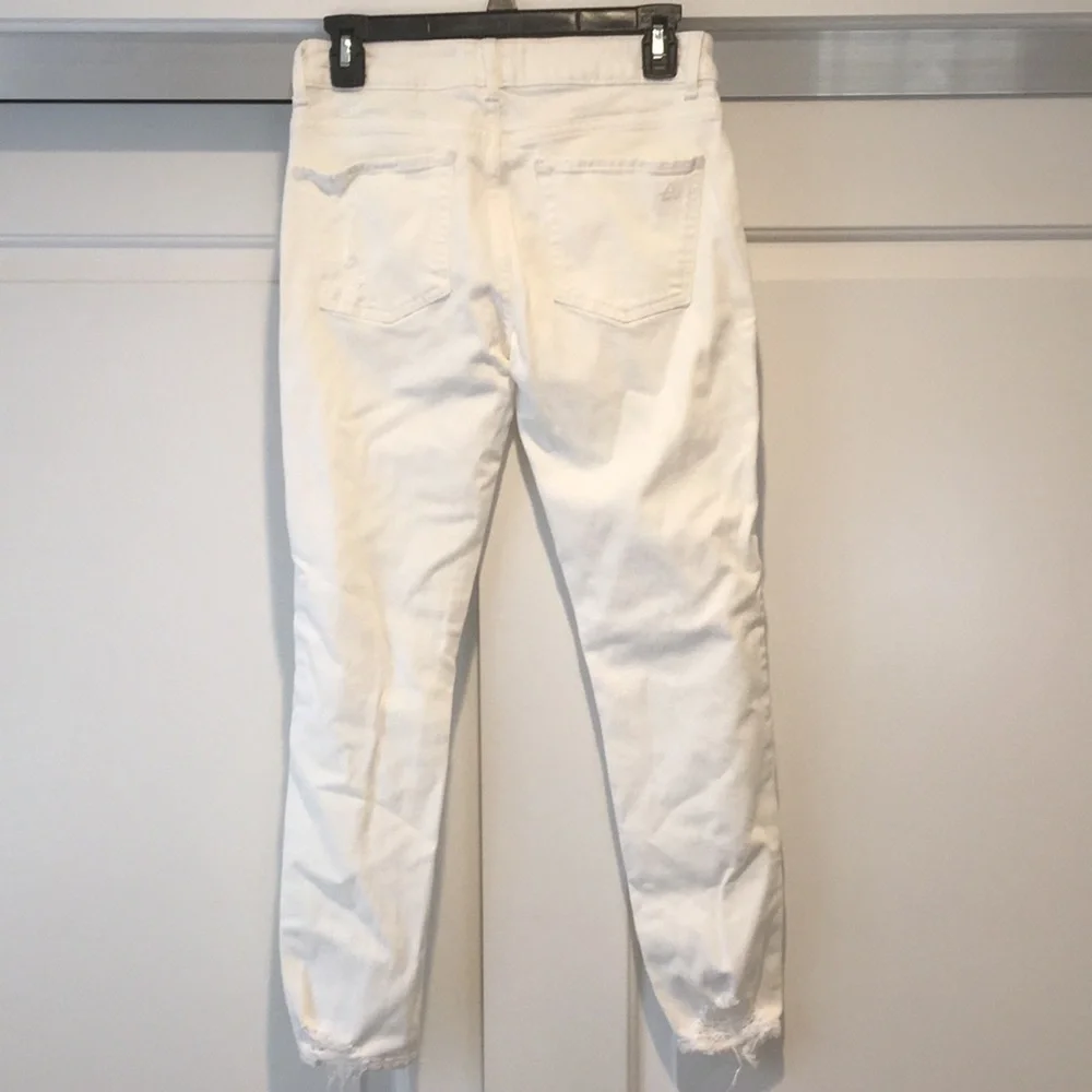 DL1961 9” Rise Boyfriend Jeans - Picture 5 of 8